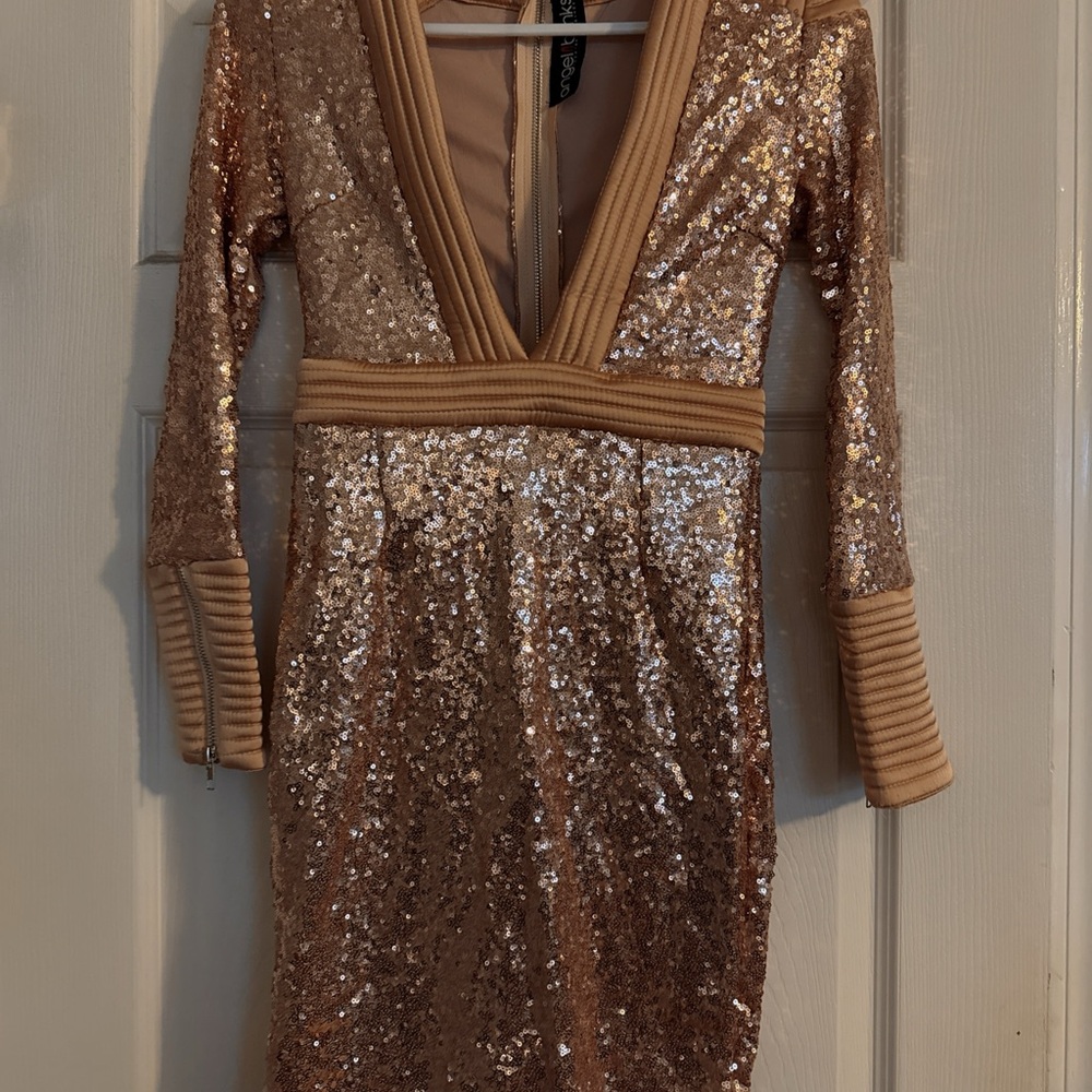 Elegant Sequin V-Neck Mini Dress in Gold